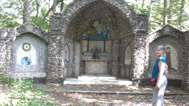 Grotto Shrine in Geneva, Illinois